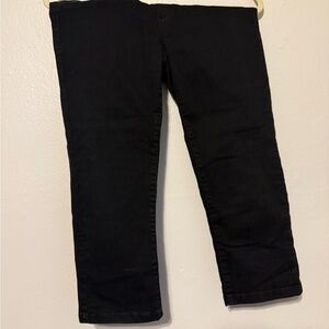 Sleek Black Women's Jeggings